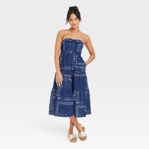 Universal Thread navy blue paisley strapless dress, size medium